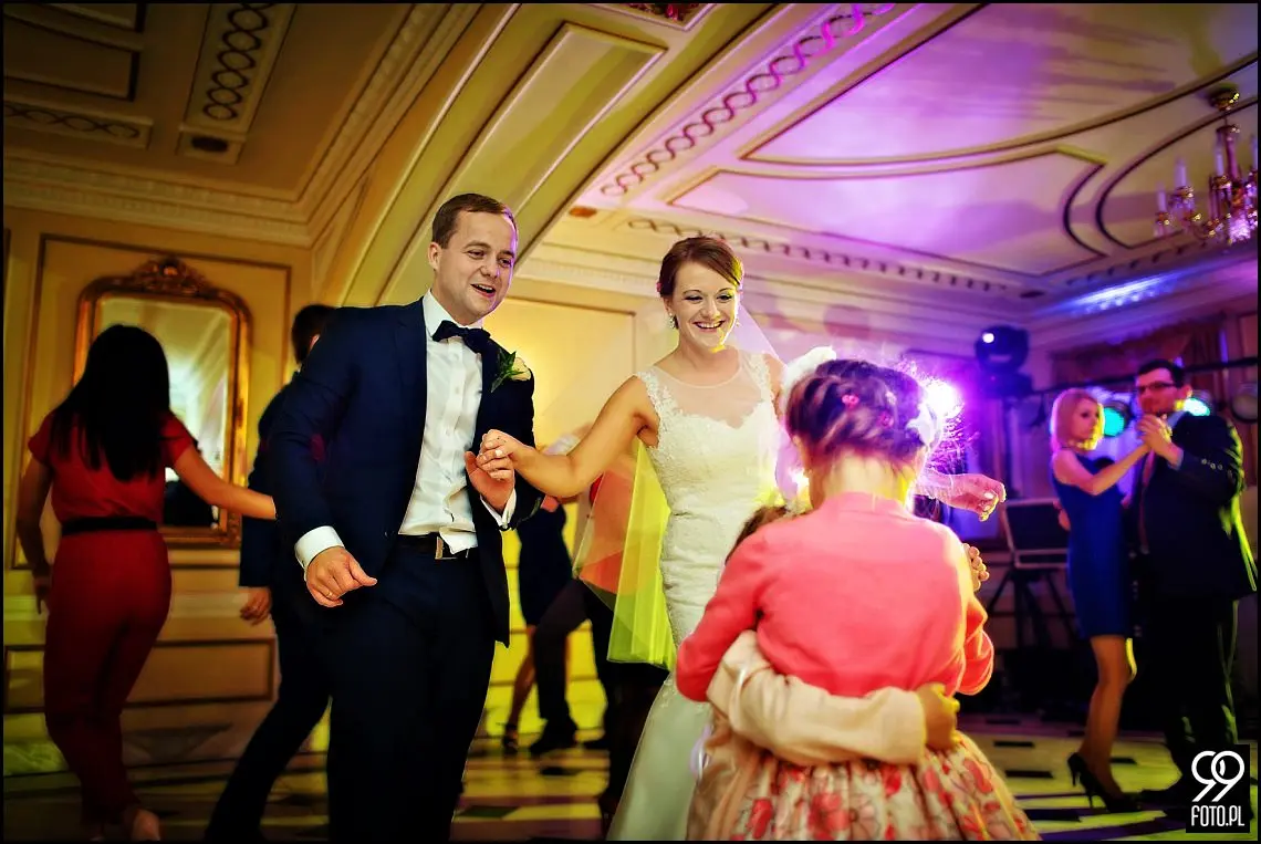 fotograf na ślub szczurowa,zdjęcia ślubne pałac Śmiłowice