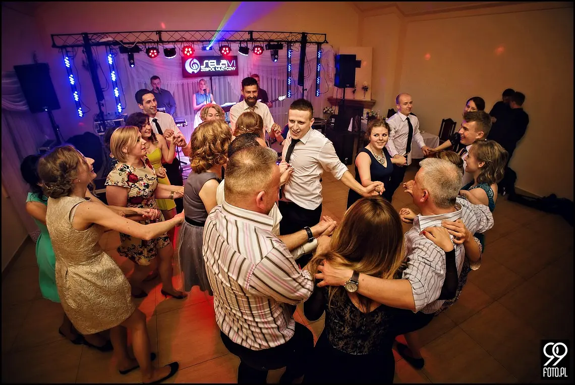 fotograf na wesele kraków, zdjęcia ślubne w domu weselnym u niedźwiedzia, fotograf na wesele kraków