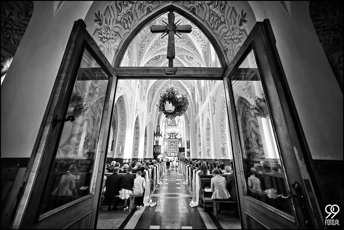 fotograf na wesele kraków,zdjęcia ślubne w domu weselnym dwór szlachecki w sieciechowicach