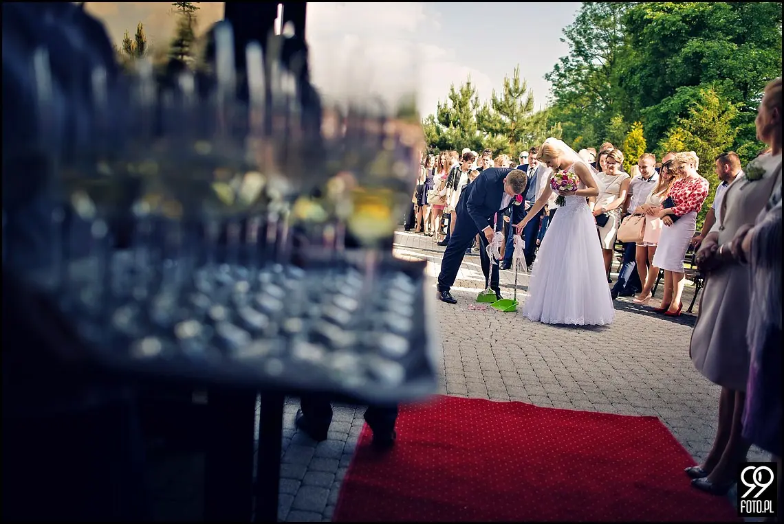 fotograf na wesele kraków,zdjęcia ślubne w domu weselnym dwór szlachecki w sieciechowicach