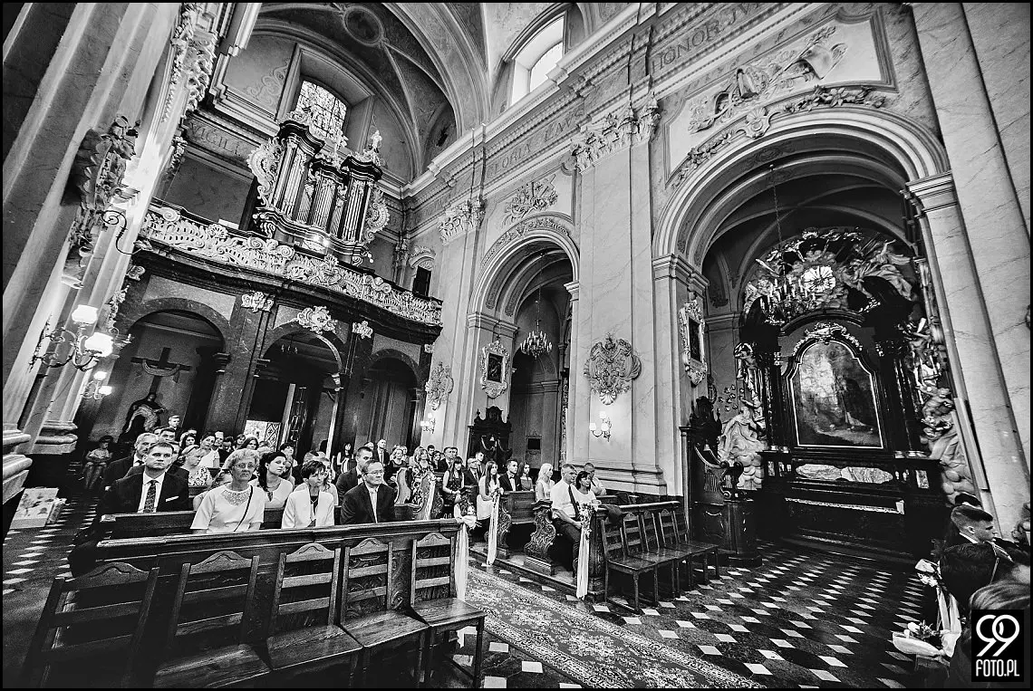 reportaż ślubny kraków,zdjęcia ślubne szafran zagacie