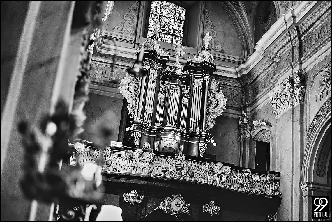 reportaż ślubny kraków,zdjęcia ślubne szafran zagacie