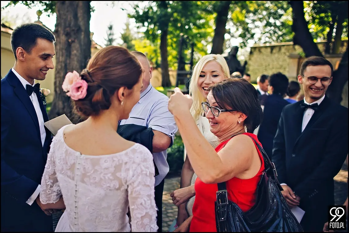 reportaż ślubny kraków,zdjęcia ślubne szafran zagacie