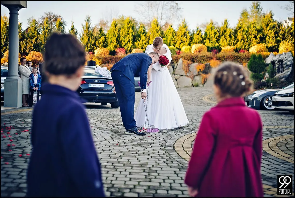 reportaż ślubny jordanów,fotograf na wesele jordanów