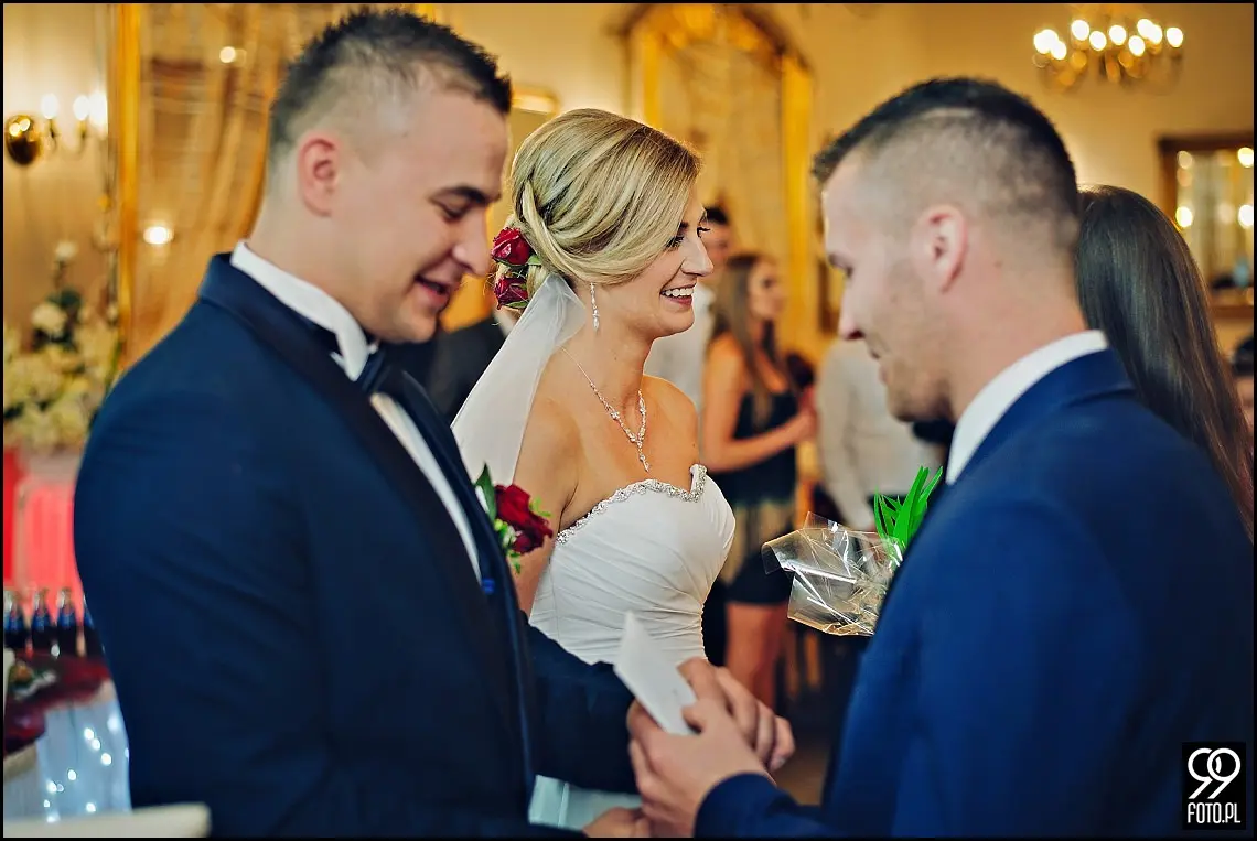 reportaż ślubny jordanów,fotograf na wesele jordanów