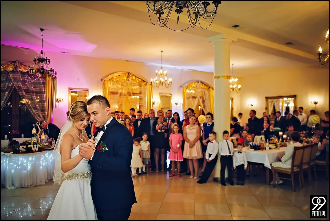 reportaż ślubny jordanów,fotograf na wesele jordanów