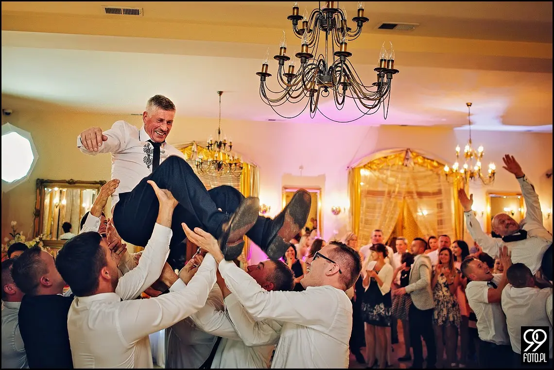 reportaż ślubny jordanów,fotograf na wesele jordanów