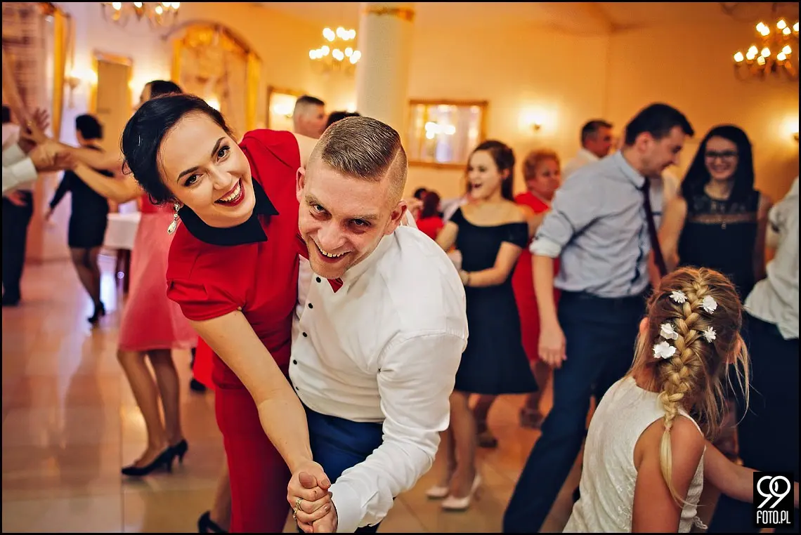 reportaż ślubny jordanów,fotograf na wesele jordanów