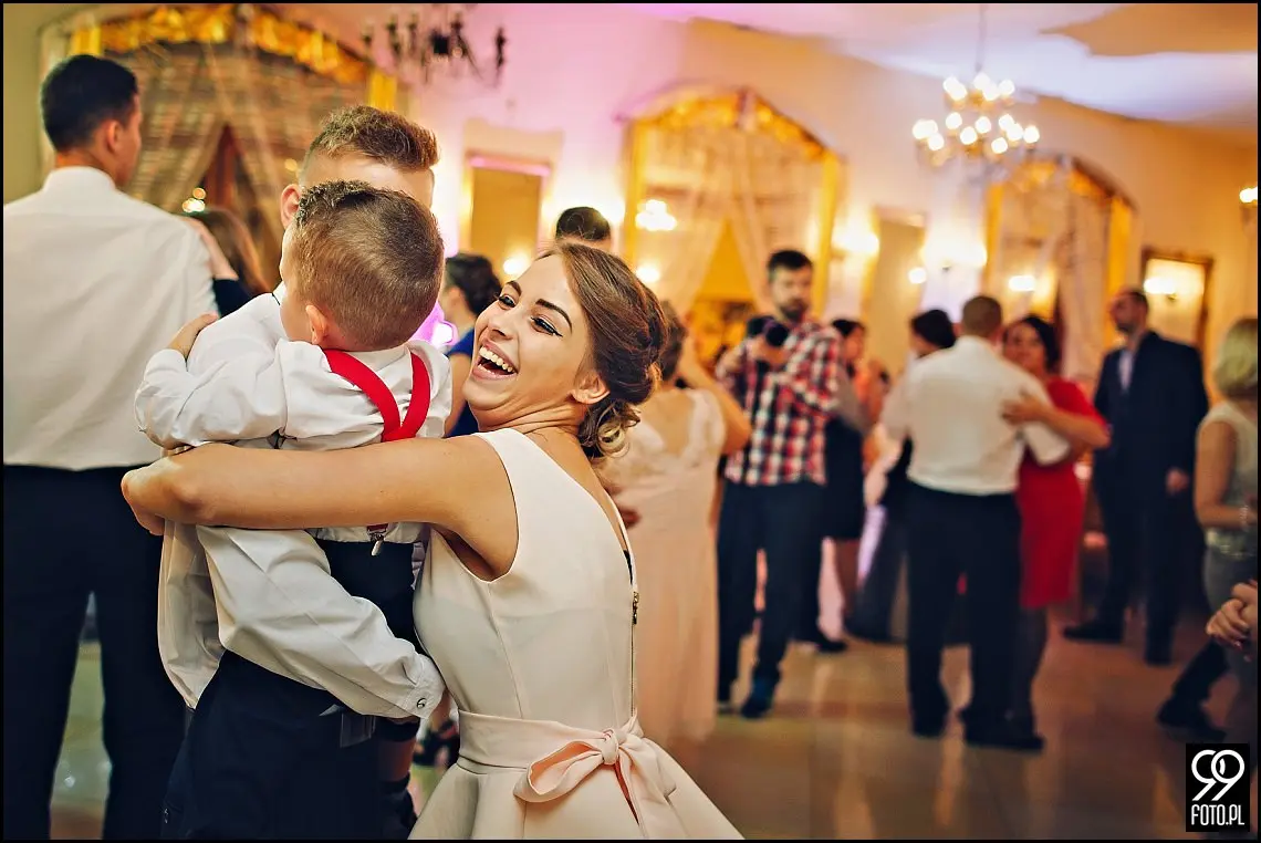 reportaż ślubny jordanów,fotograf na wesele jordanów