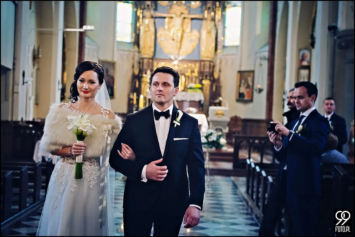 reportaż ślubny jordanów,zdjęcia ślubne restauracja dworek fantazja