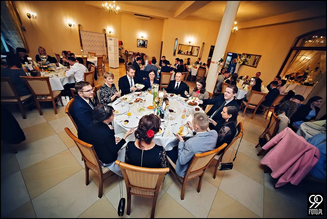 reportaż ślubny jordanów,zdjęcia ślubne restauracja dworek fantazja