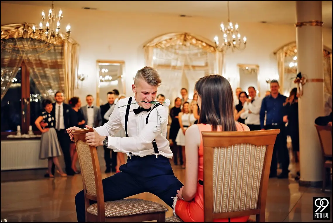 reportaż ślubny jordanów,zdjęcia ślubne restauracja dworek fantazja