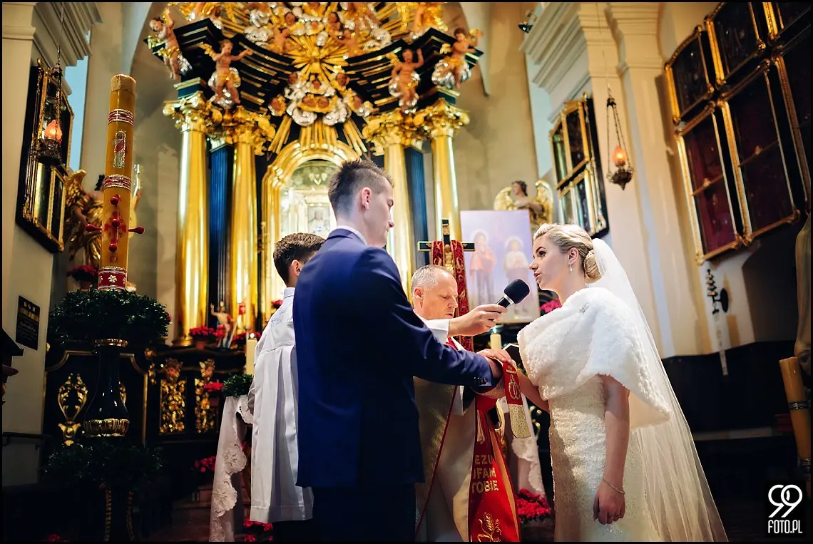 wesele tarnów,dwór bistuszowa,dom weselny tarnów,ślub plenerowy