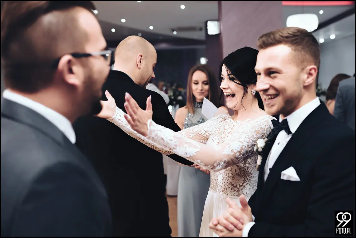 alexia ochojno, nowoczesna sala weselna, ślub w mogilanach, fotograf na wesele dobczyce