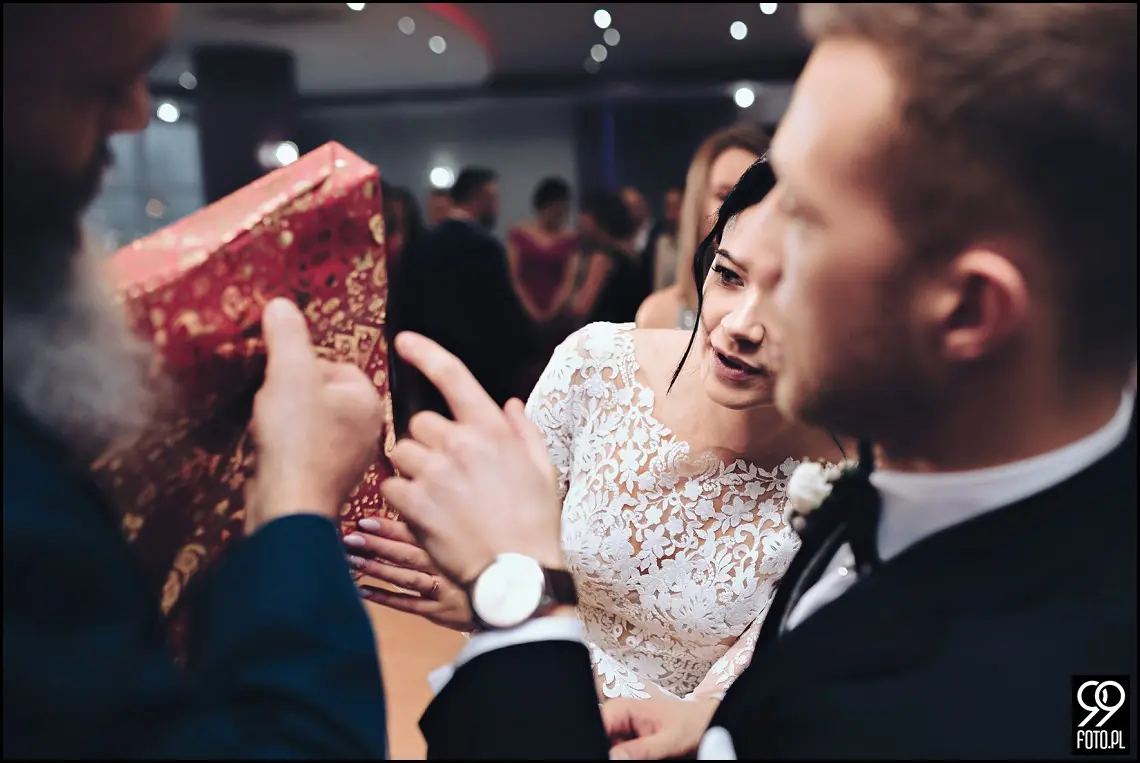 alexia ochojno, nowoczesna sala weselna, ślub w mogilanach, fotograf na wesele dobczyce