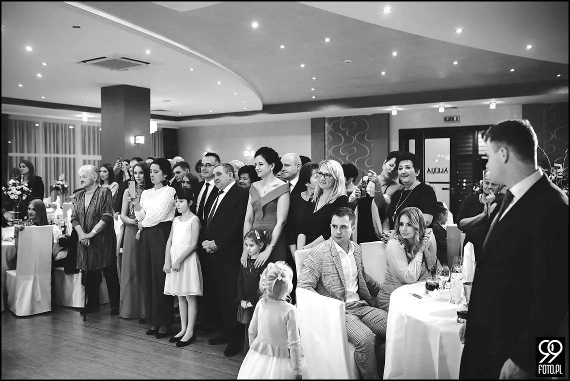 alexia ochojno, nowoczesna sala weselna, ślub w mogilanach, fotograf na wesele dobczyce