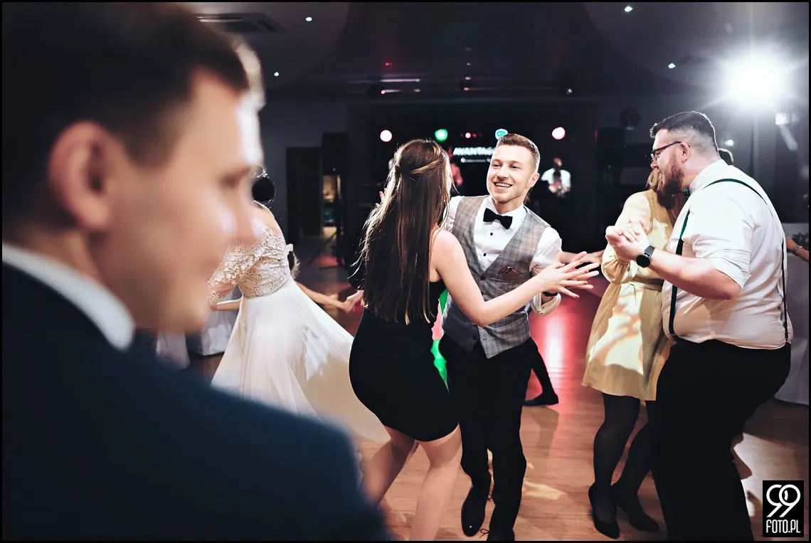 alexia ochojno, nowoczesna sala weselna, ślub w mogilanach, fotograf na wesele dobczyce