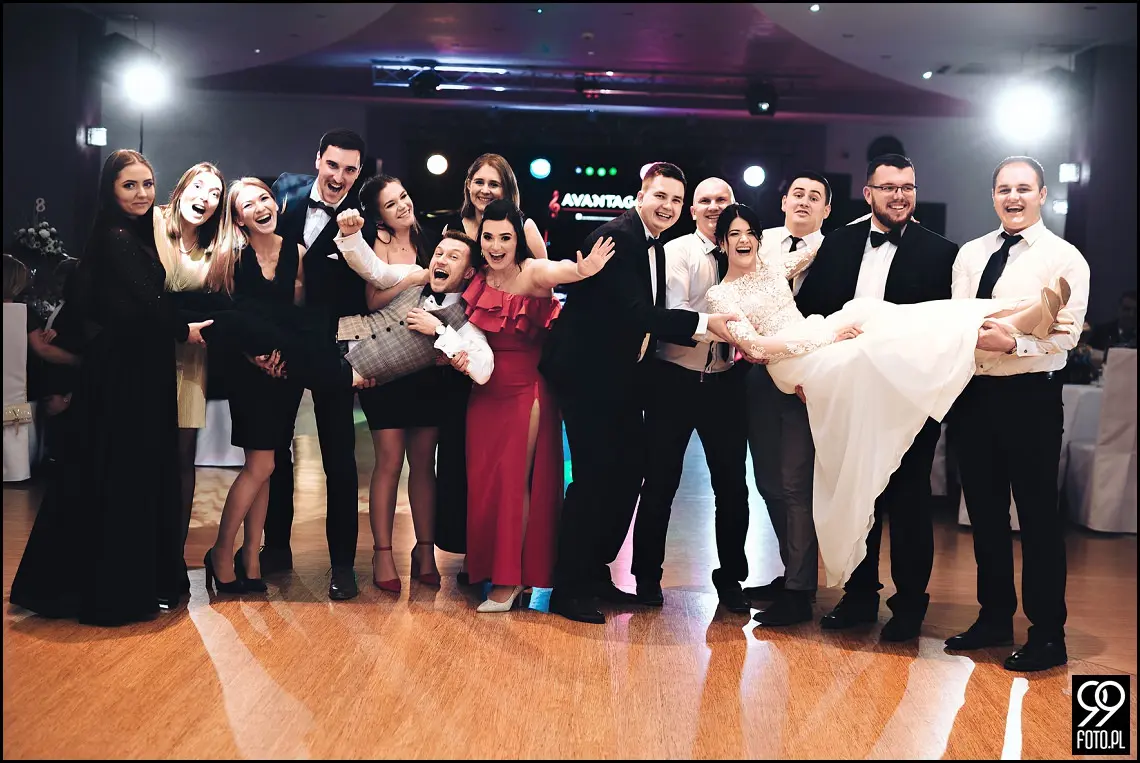 alexia ochojno, nowoczesna sala weselna, ślub w mogilanach, fotograf na wesele dobczyce
