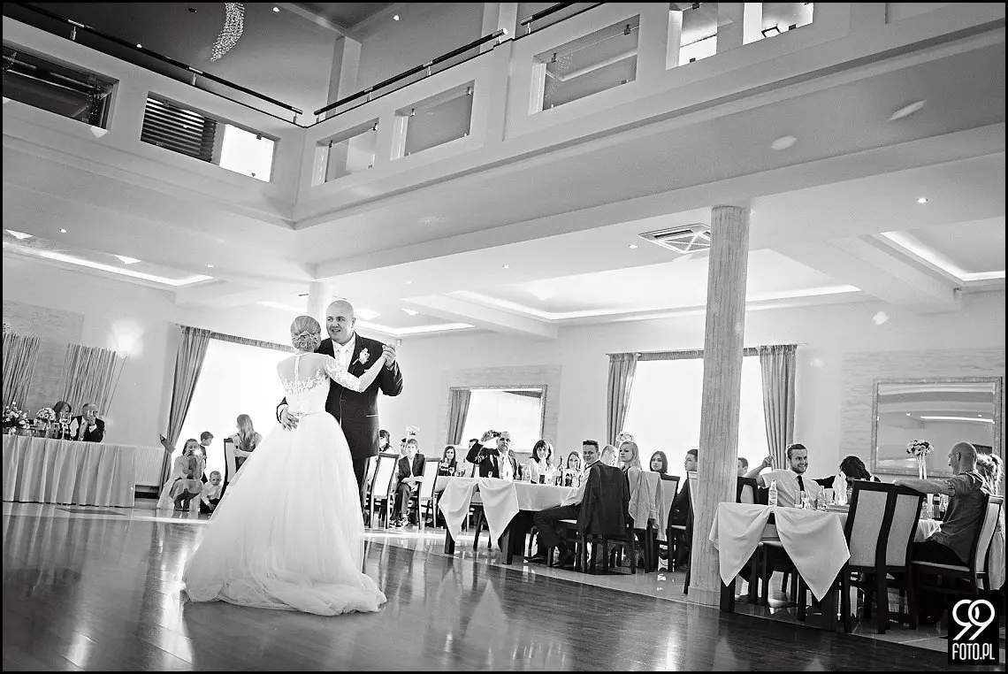 zdjęcia ślubne restauracja magnolia budzów,fotograf na wesele stronie,fotograf na ślub zakrzów