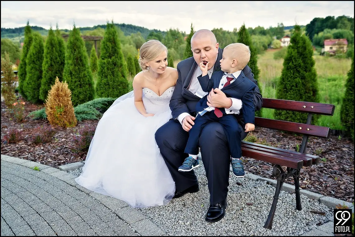 zdjęcia ślubne restauracja magnolia budzów,fotograf na wesele stronie,fotograf na ślub zakrzów