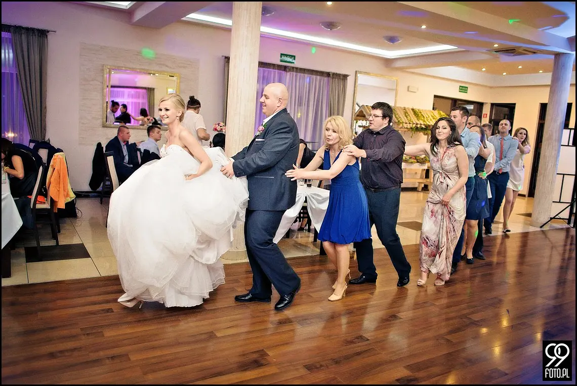 zdjęcia ślubne restauracja magnolia budzów,fotograf na wesele stronie,fotograf na ślub zakrzów