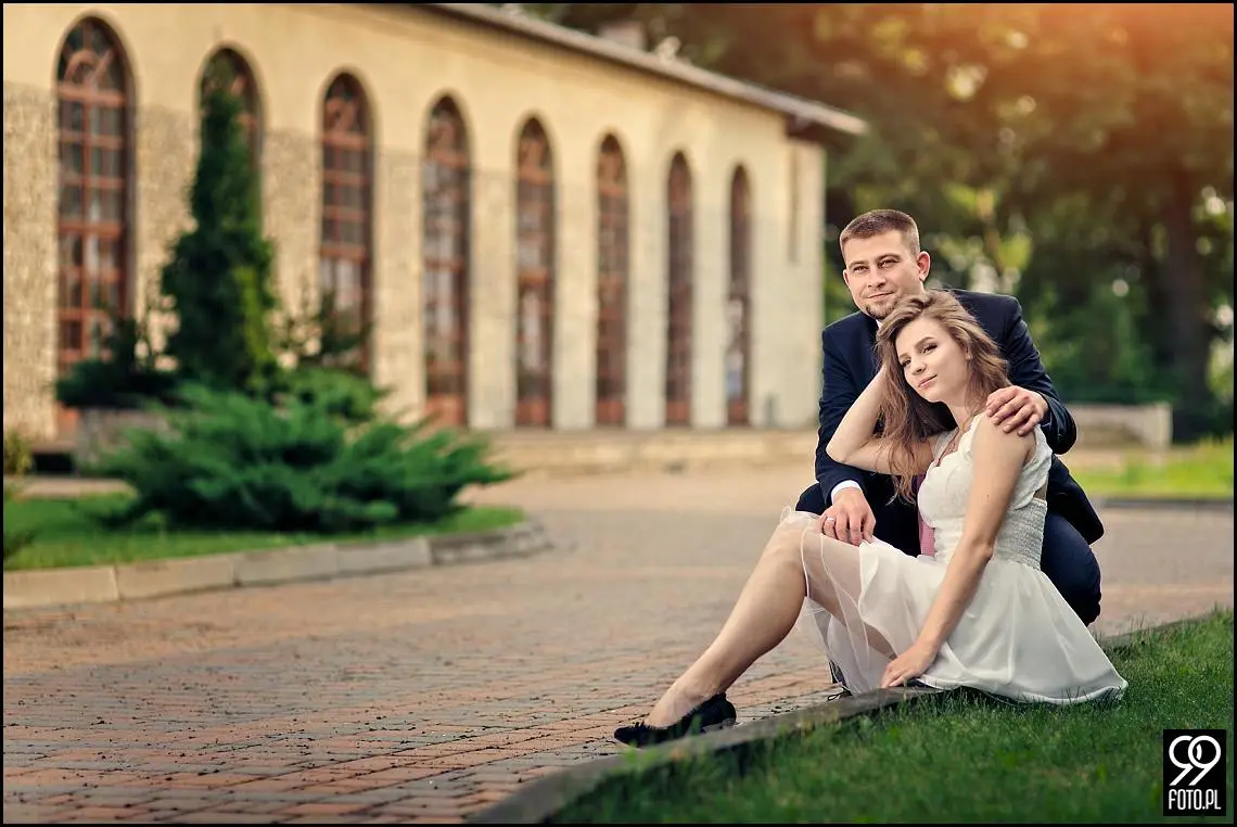 plener poślubny dwór tomaszowice,plener ślubny zamek korzkiew,zdjęcia ślubne ojców