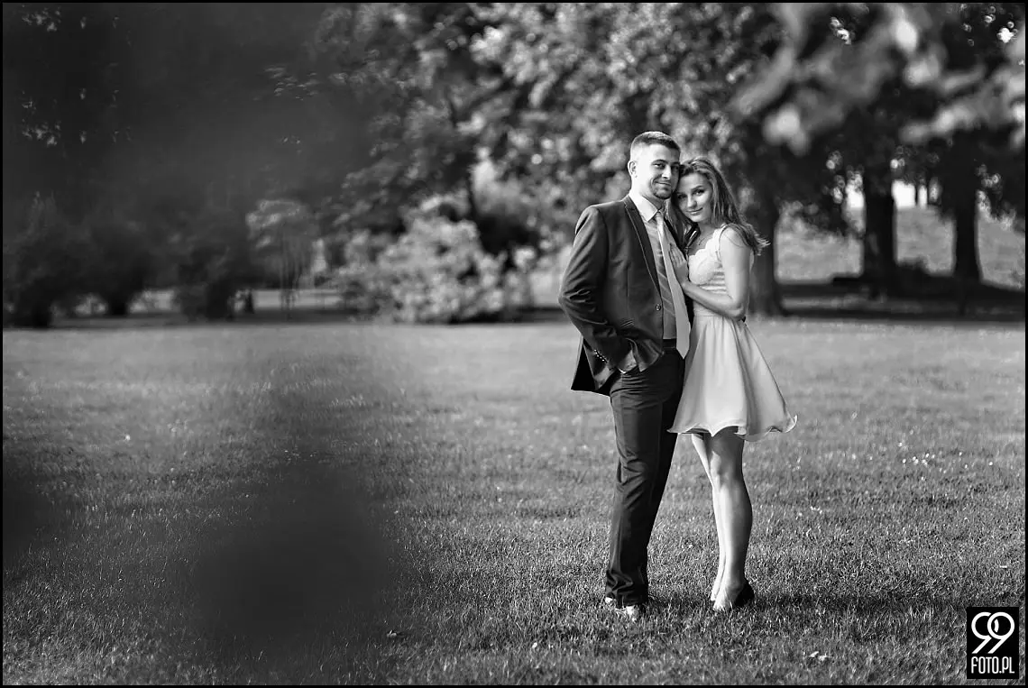 plener poślubny dwór tomaszowice,plener ślubny zamek korzkiew,zdjęcia ślubne ojców