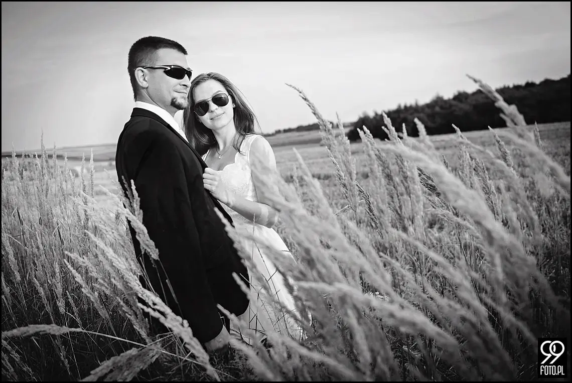 plener poślubny dwór tomaszowice,plener ślubny zamek korzkiew,zdjęcia ślubne ojców