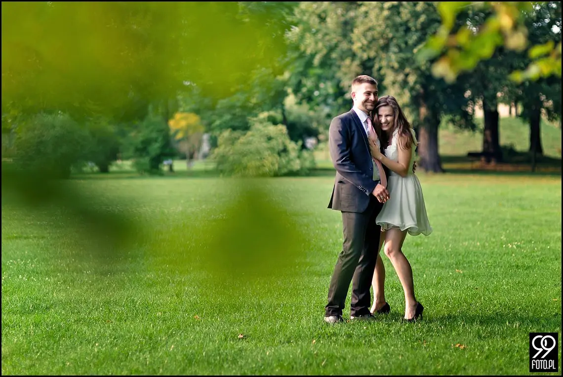 plener poślubny dwór tomaszowice,plener ślubny zamek korzkiew,zdjęcia ślubne ojców