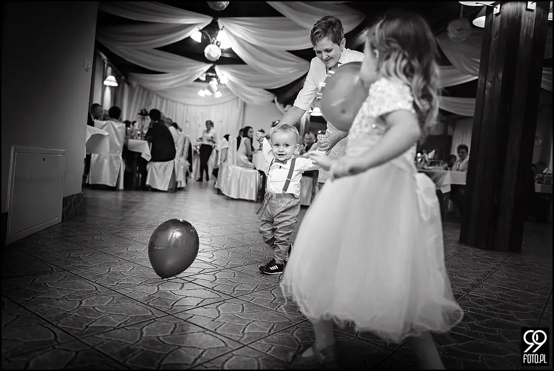 fotograf na wesele kraków,zdjęcia ślubne w restauracji zajazd polesie