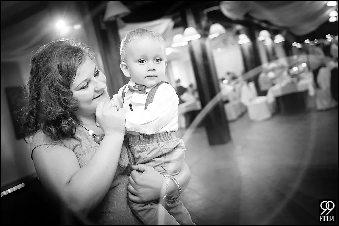 fotograf na wesele kraków,zdjęcia ślubne w restauracji zajazd polesie