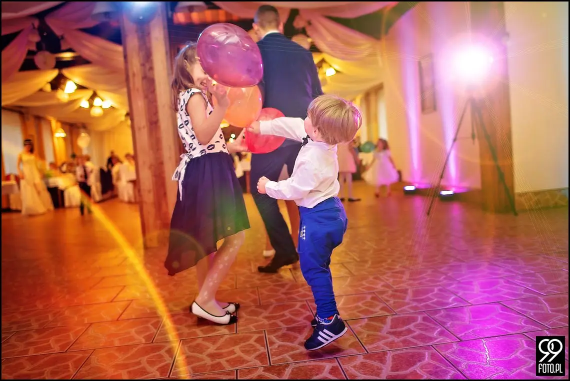 fotograf na wesele kraków,zdjęcia ślubne w restauracji zajazd polesie