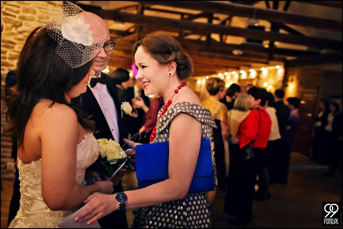 zdjęcia ślubne folwark stara winiarnia,fotograf na ślub mszana dolna,fotograf na ślub cywilny