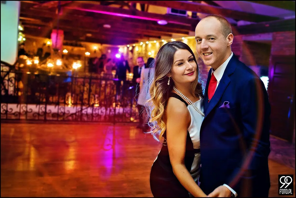 zdjęcia ślubne folwark stara winiarnia,fotograf na ślub mszana dolna,fotograf na ślub cywilny