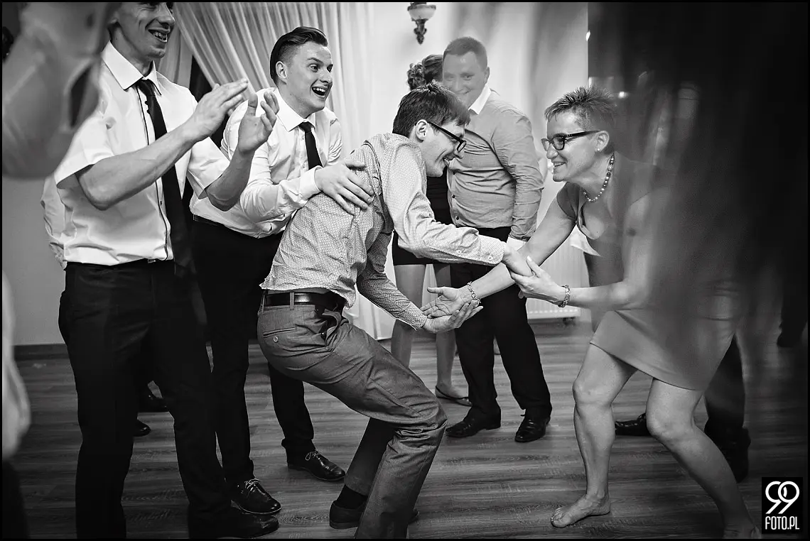 fotograf na wesele tarnów, fotograf na wesele willa podlesie, reportaż ślubny kraków