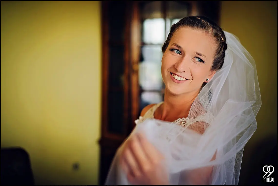 fotograf na wesele kraków,reportaż ślubny bolechowiece,dom weselny u niedźwiedzia