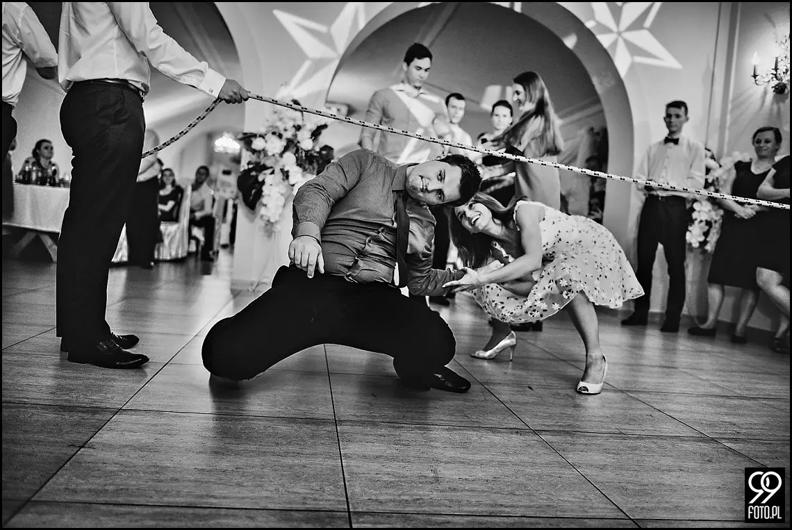 fotograf na wesele kraków,reportaż ślubny bolechowiece,dom weselny u niedźwiedzia