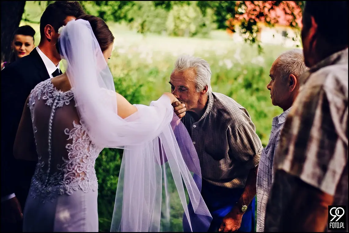 reportaż ślubny kraków,zdjęcia ślubne osp trzemeśnia