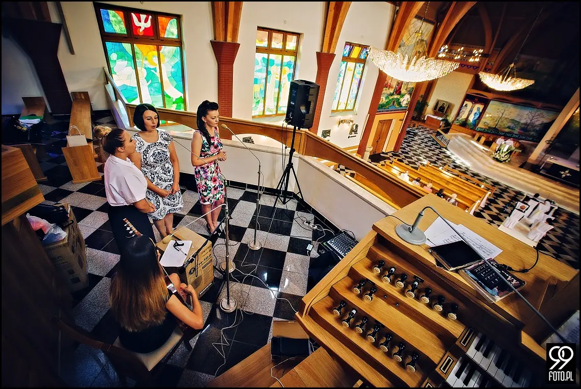 reportaż ślubny kraków,zdjęcia ślubne osp trzemeśnia