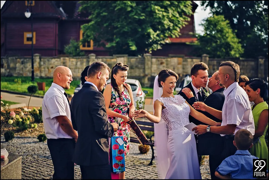 reportaż ślubny kraków,zdjęcia ślubne osp trzemeśnia