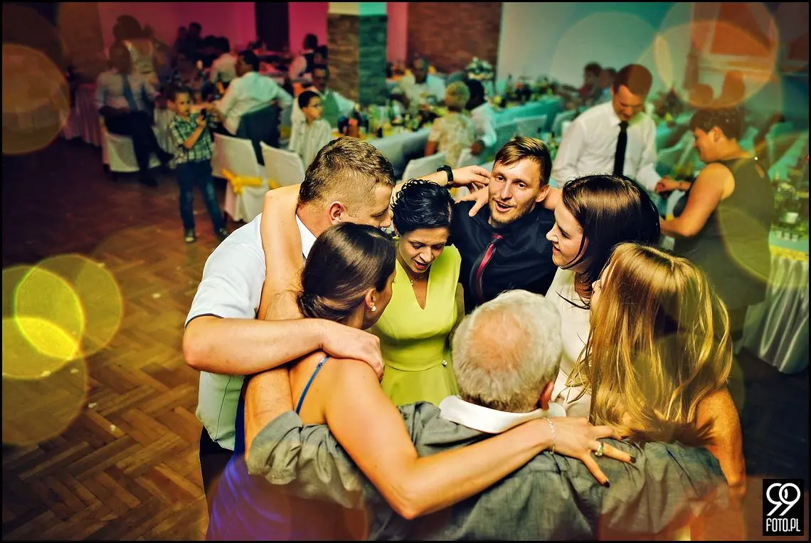 reportaż ślubny kraków,zdjęcia ślubne osp trzemeśnia