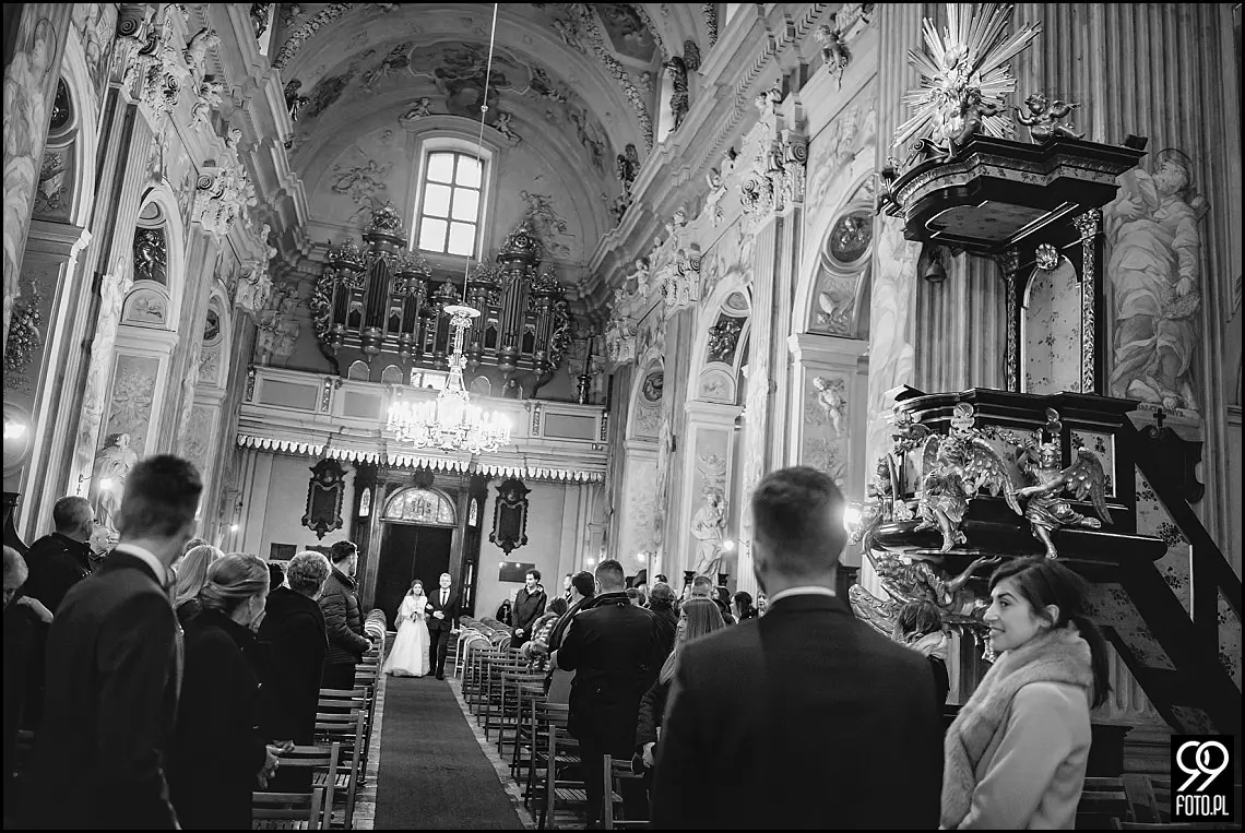 reportaż ślubny kościół Świętej anny kraków,zdjęcia ślubne hotel europejski