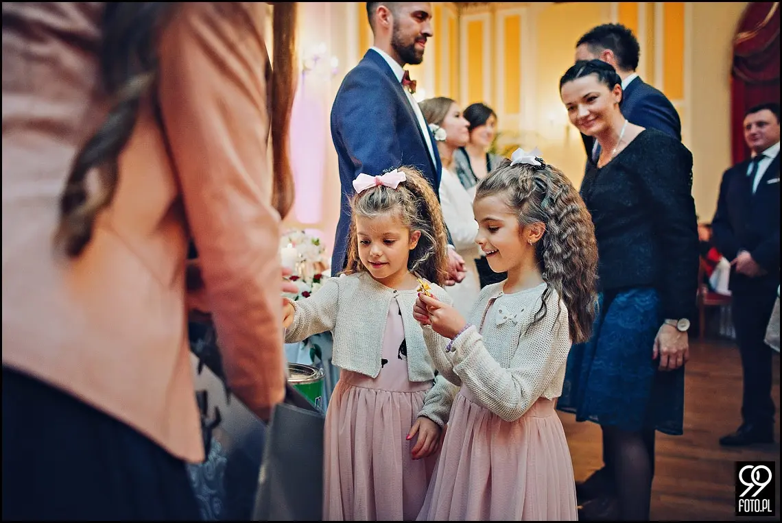 reportaż ślubny kościół Świętej anny kraków,zdjęcia ślubne hotel europejski