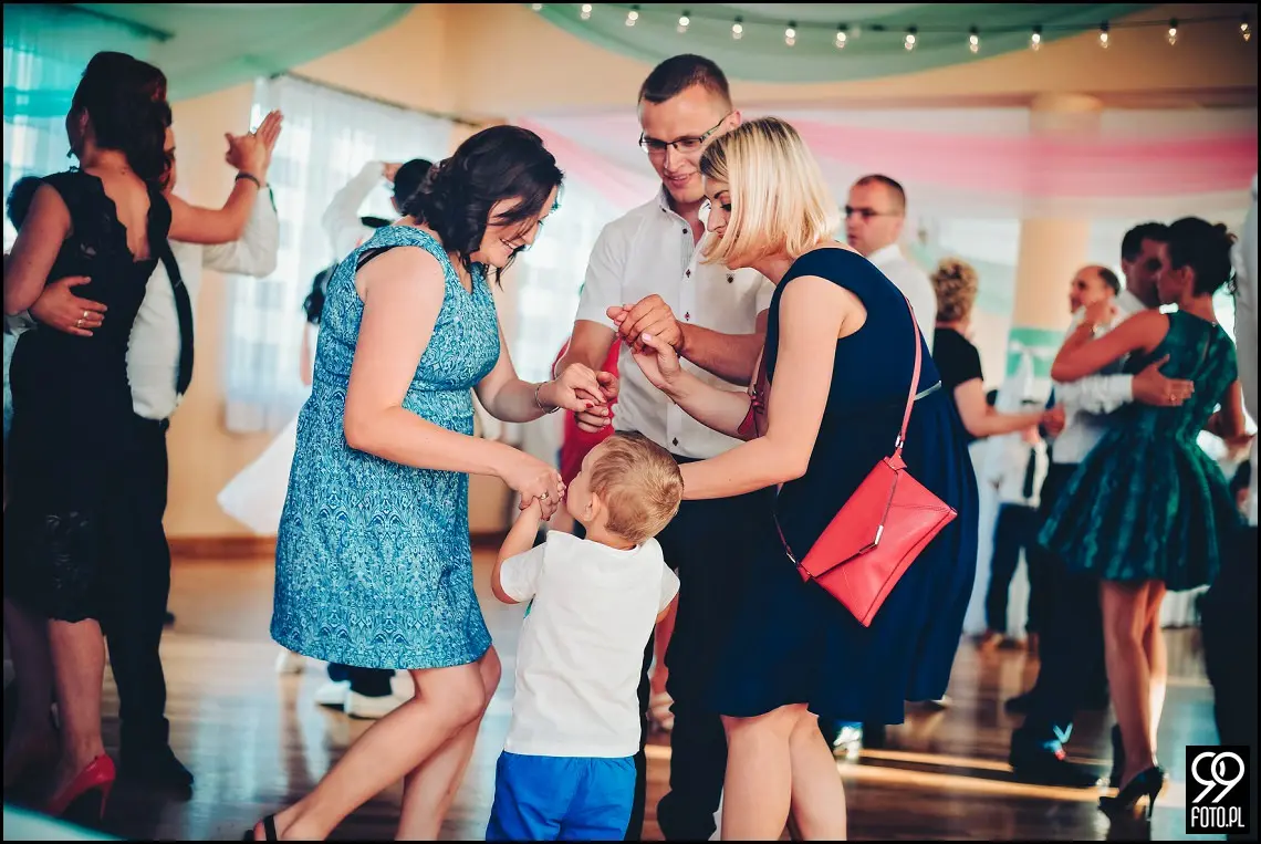 dekoracja sali weselnej,styl rustykalny,osp zawada,fotograf ślubny myślenice