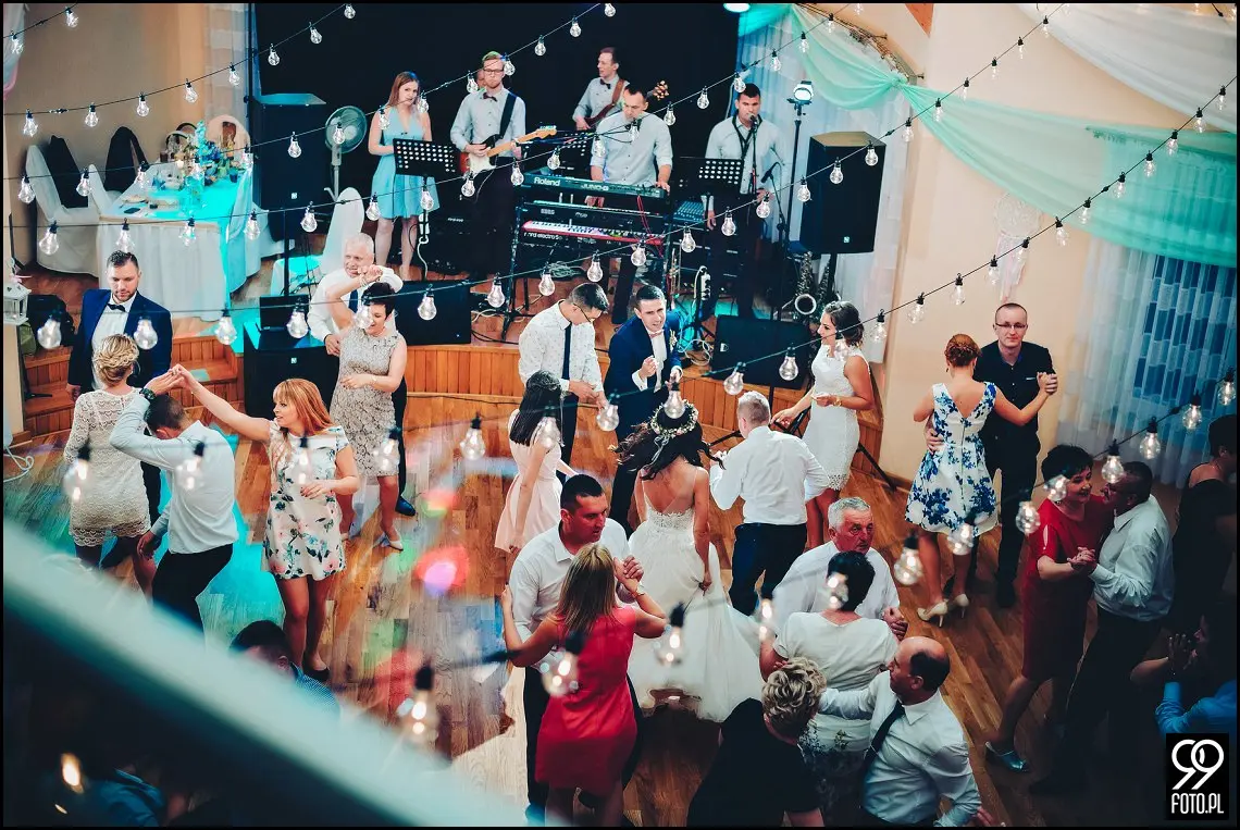 dekoracja sali weselnej,styl rustykalny,osp zawada,fotograf ślubny myślenice