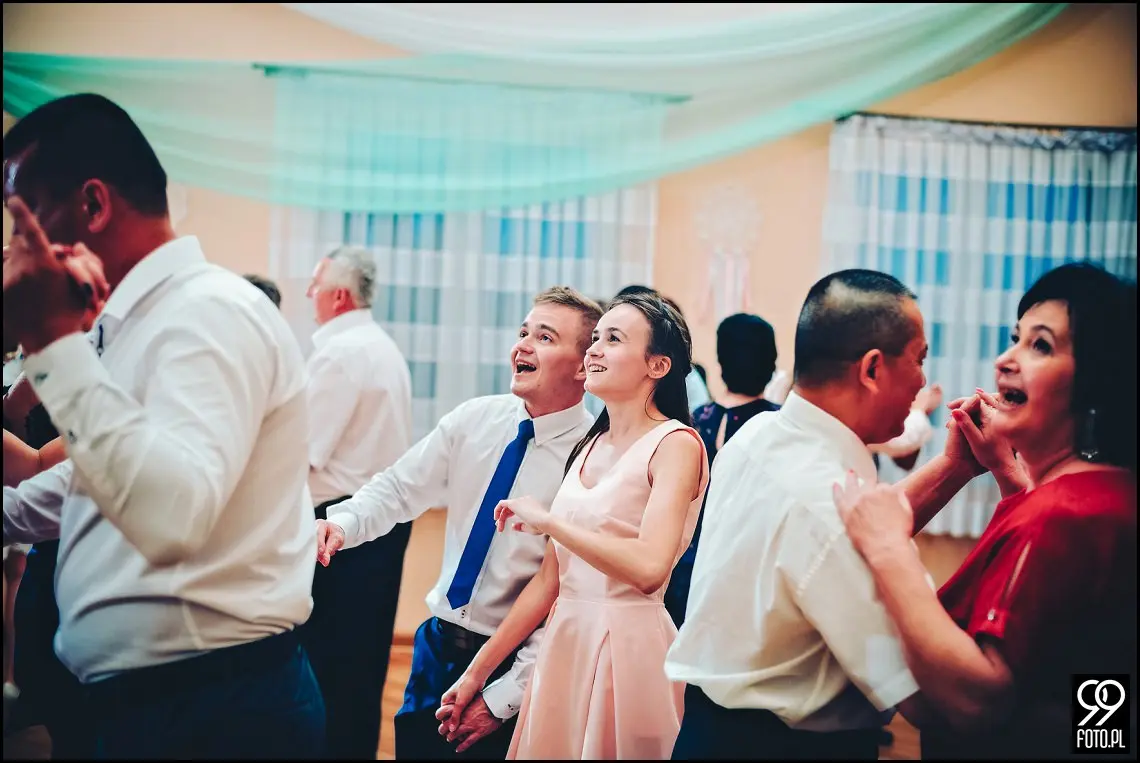 dekoracja sali weselnej,styl rustykalny,osp zawada,fotograf ślubny myślenice