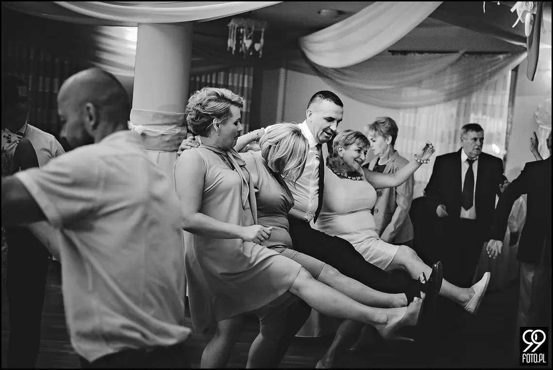 dekoracja sali weselnej,styl rustykalny,osp zawada,fotograf ślubny myślenice