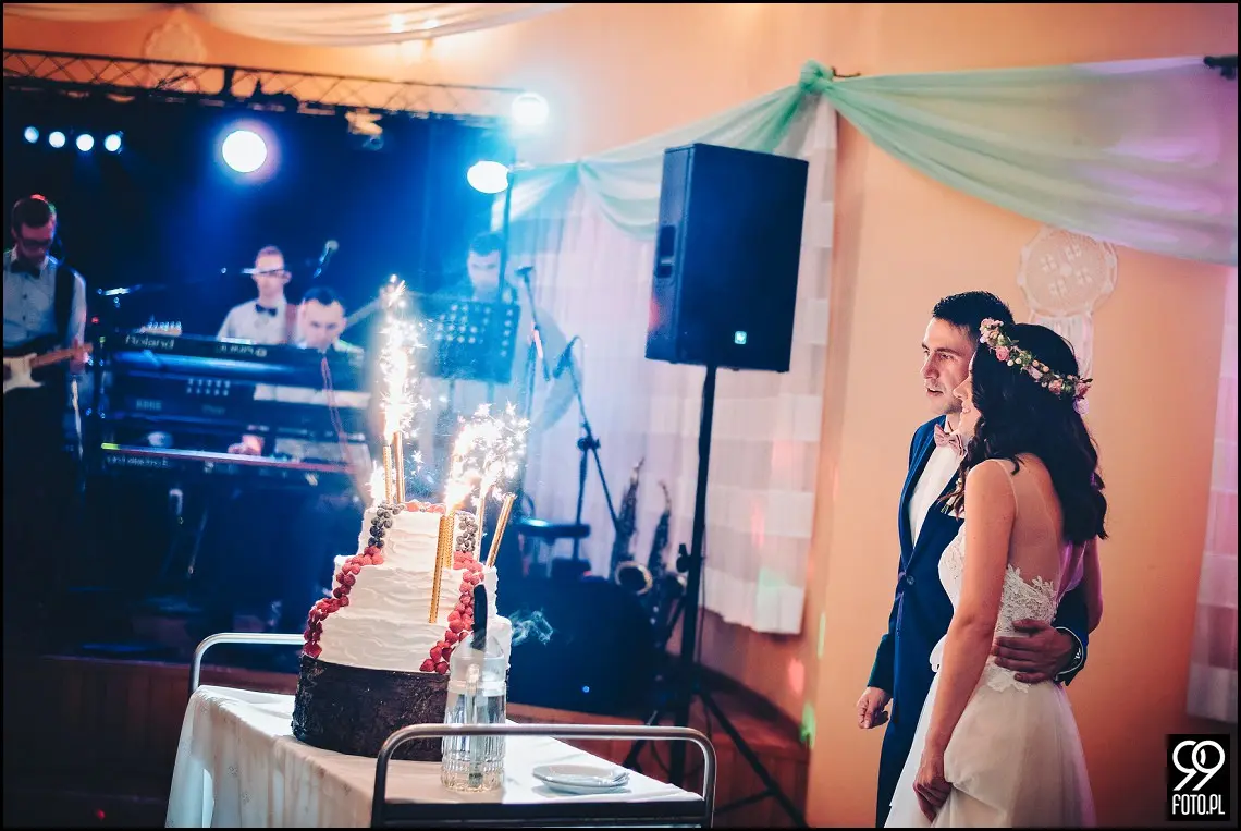 dekoracja sali weselnej,styl rustykalny,osp zawada,fotograf ślubny myślenice