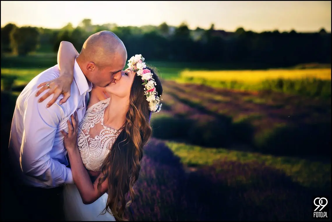 lawendowe pole pod krakowem,sesja ślubna kraków