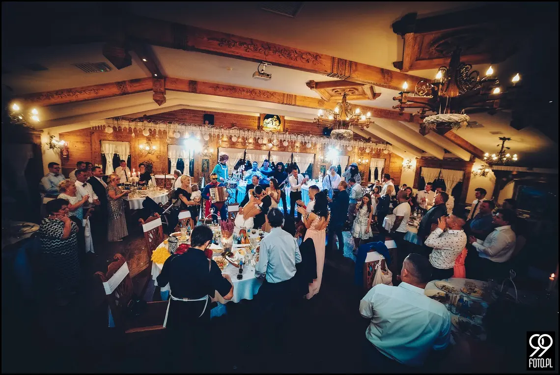 fotograf ślubny Rabka Zdrój, góralski klimat ślubny, wesele kabanos spytkowice